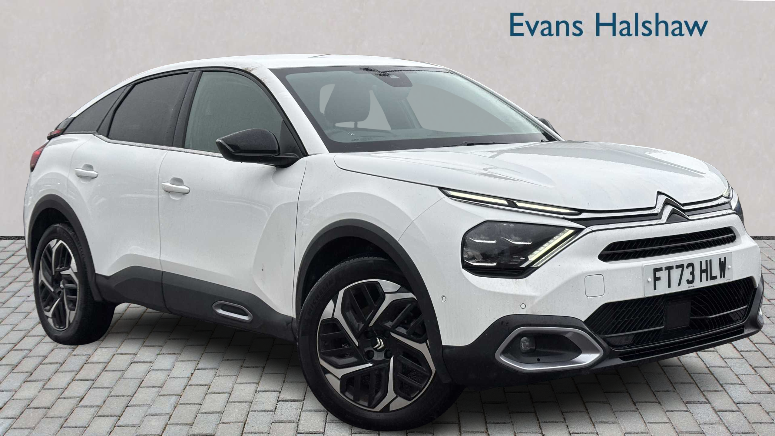 Main listing image - Citroen C4