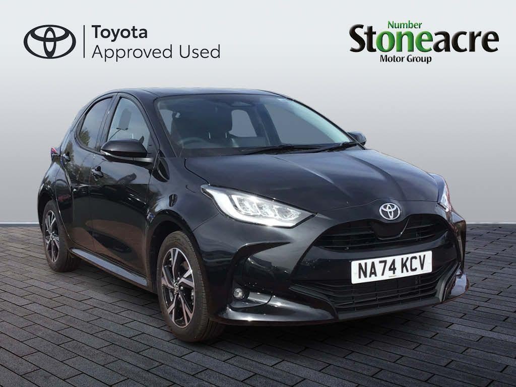 Main listing image - Toyota Yaris