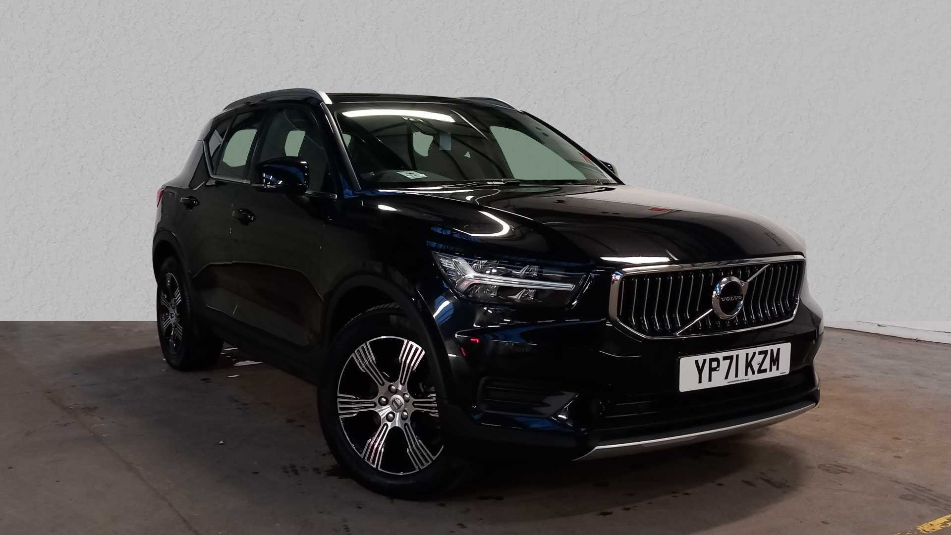 Main listing image - Volvo XC40