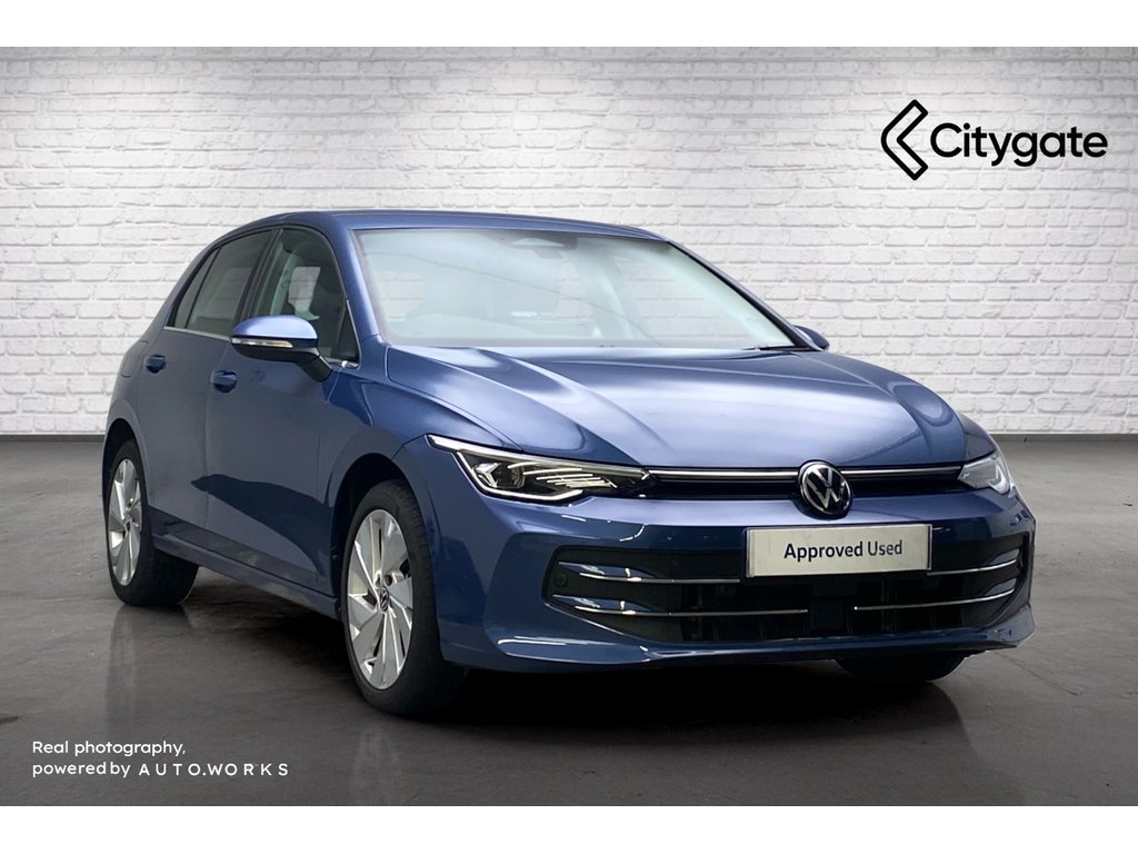Main listing image - Volkswagen Golf