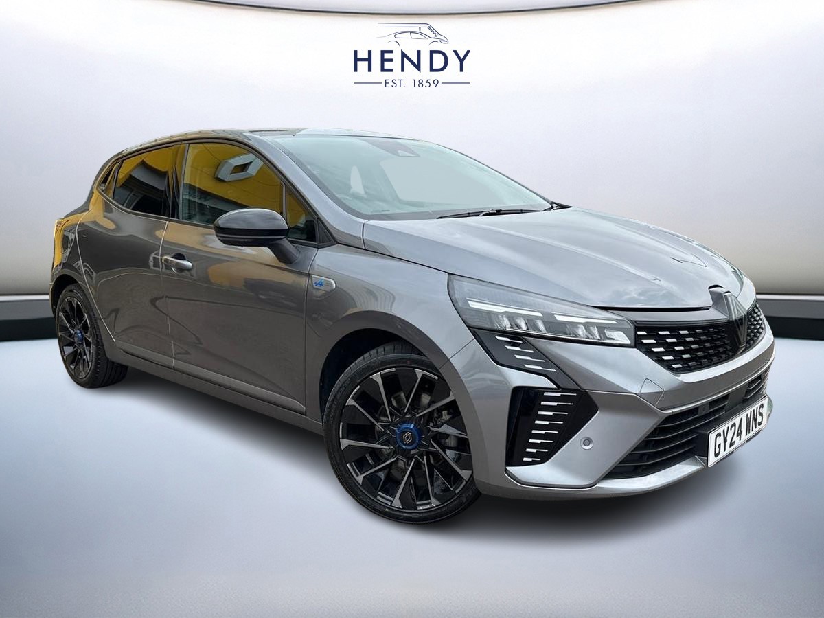 Main listing image - Renault Clio