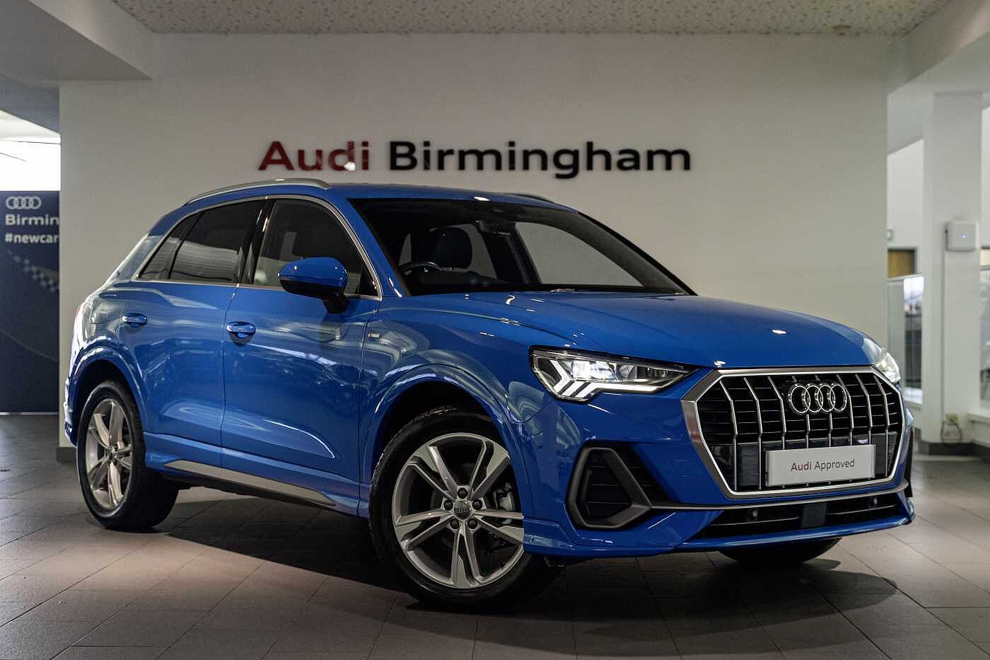 Main listing image - Audi Q3