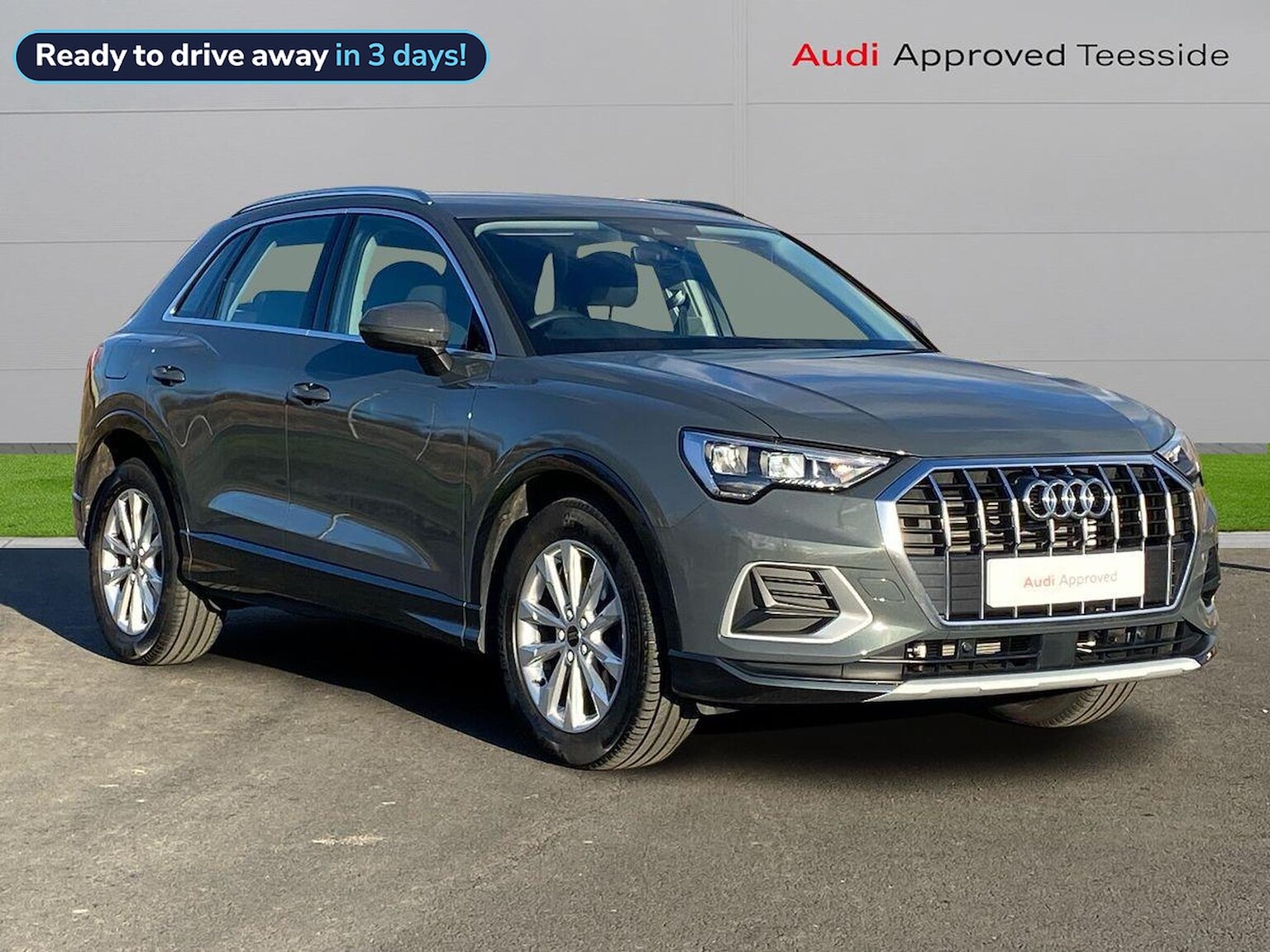 Main listing image - Audi Q3