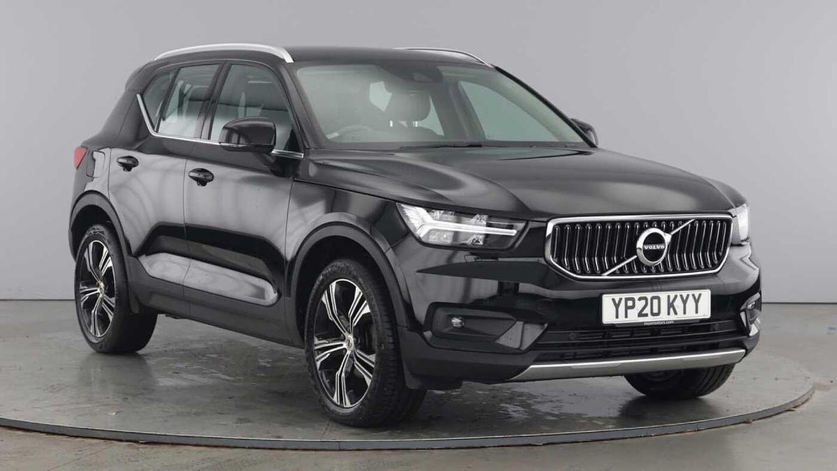 Main listing image - Volvo XC40