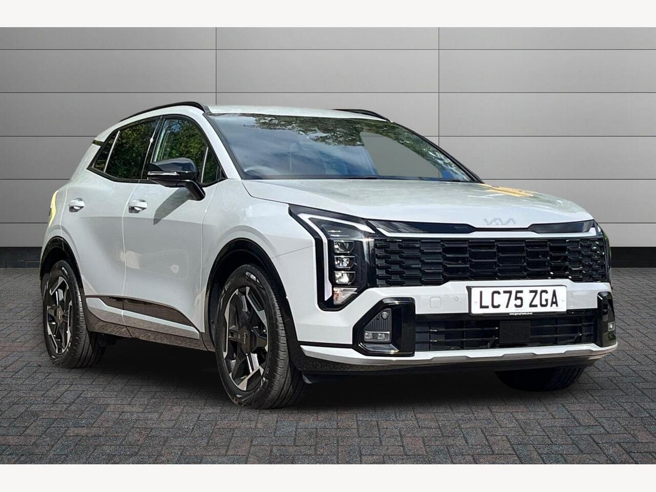 Main listing image - Kia Sportage