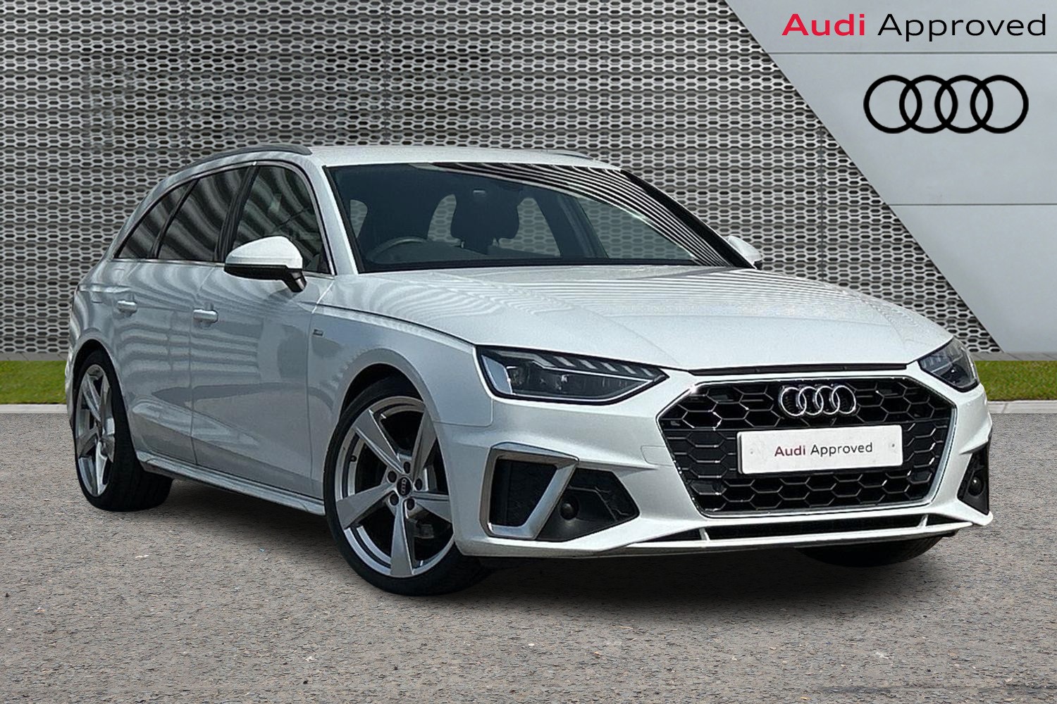Main listing image - Audi A4 Avant