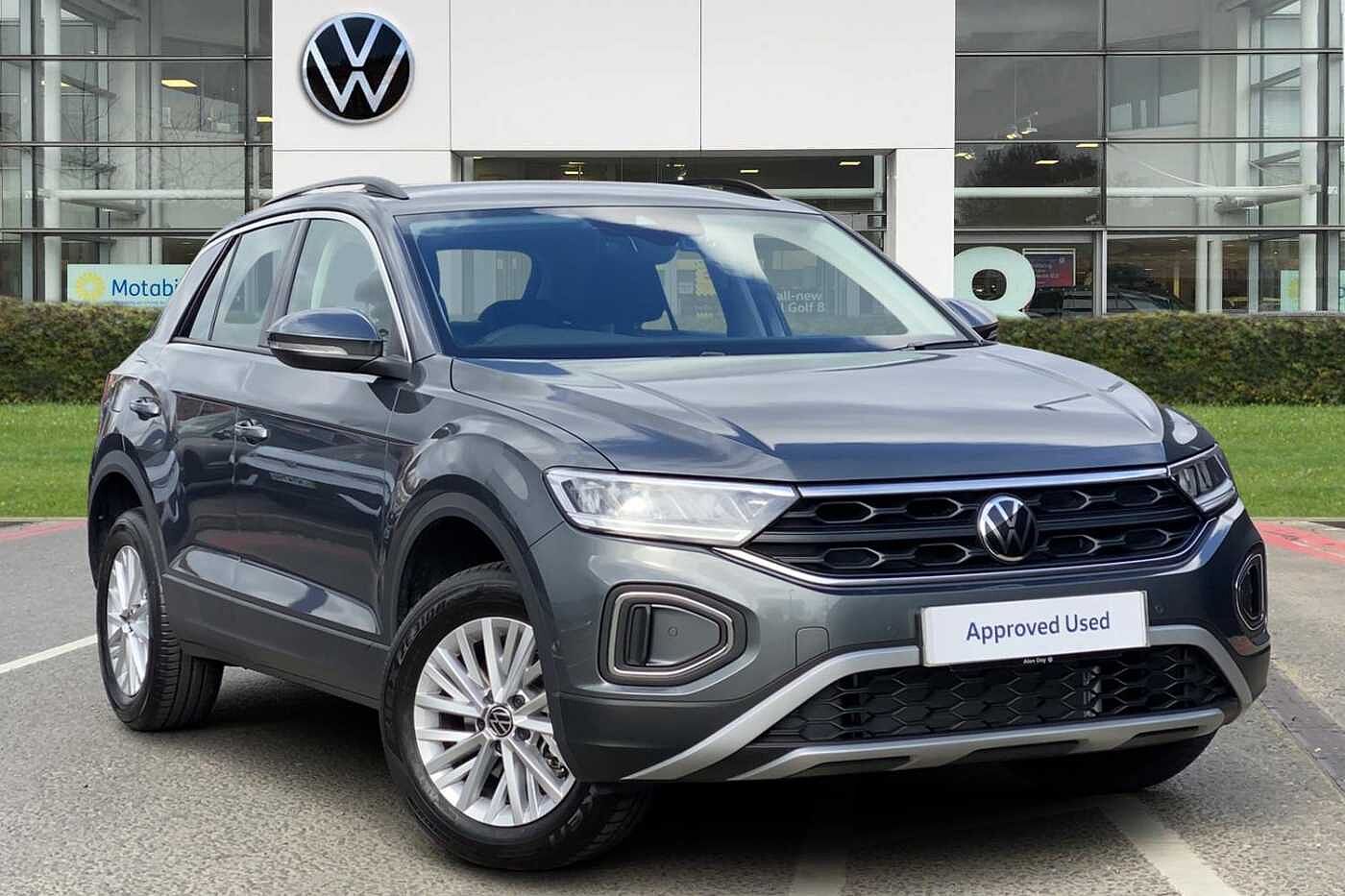 Main listing image - Volkswagen T-Roc