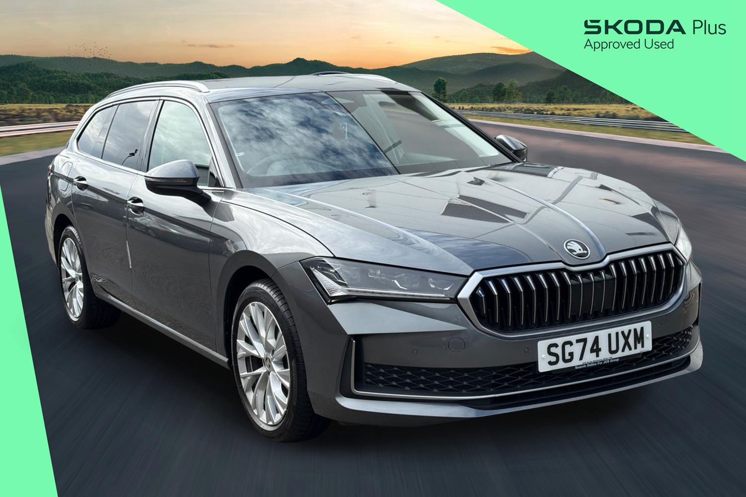 Main listing image - Skoda Superb