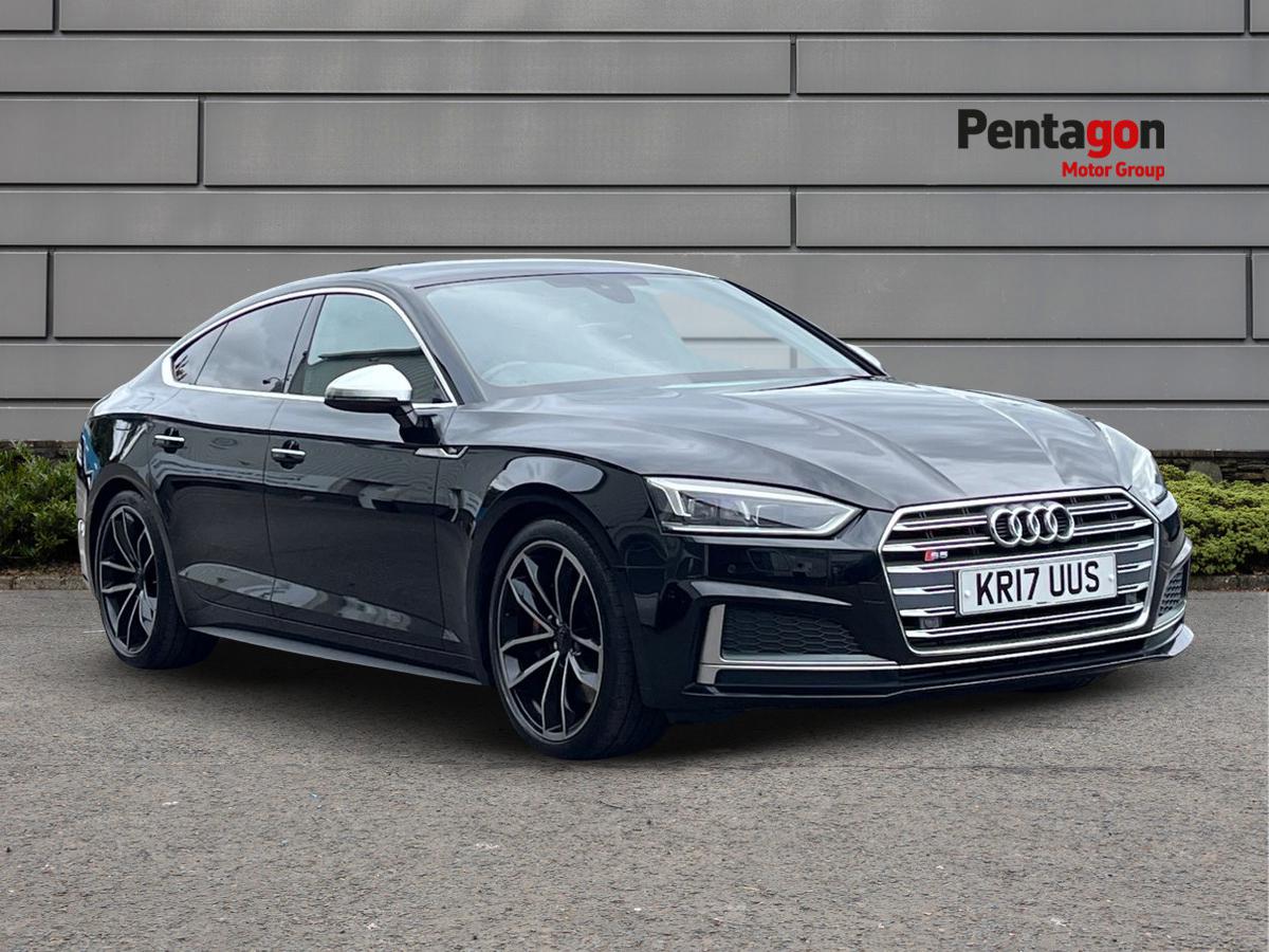 Main listing image - Audi S5