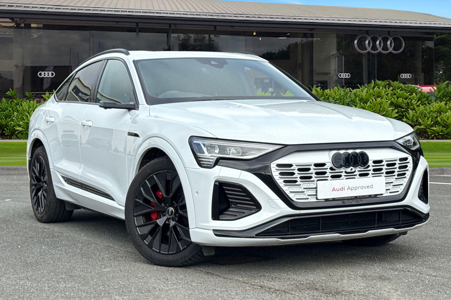 Main listing image - Audi Q8 e-tron