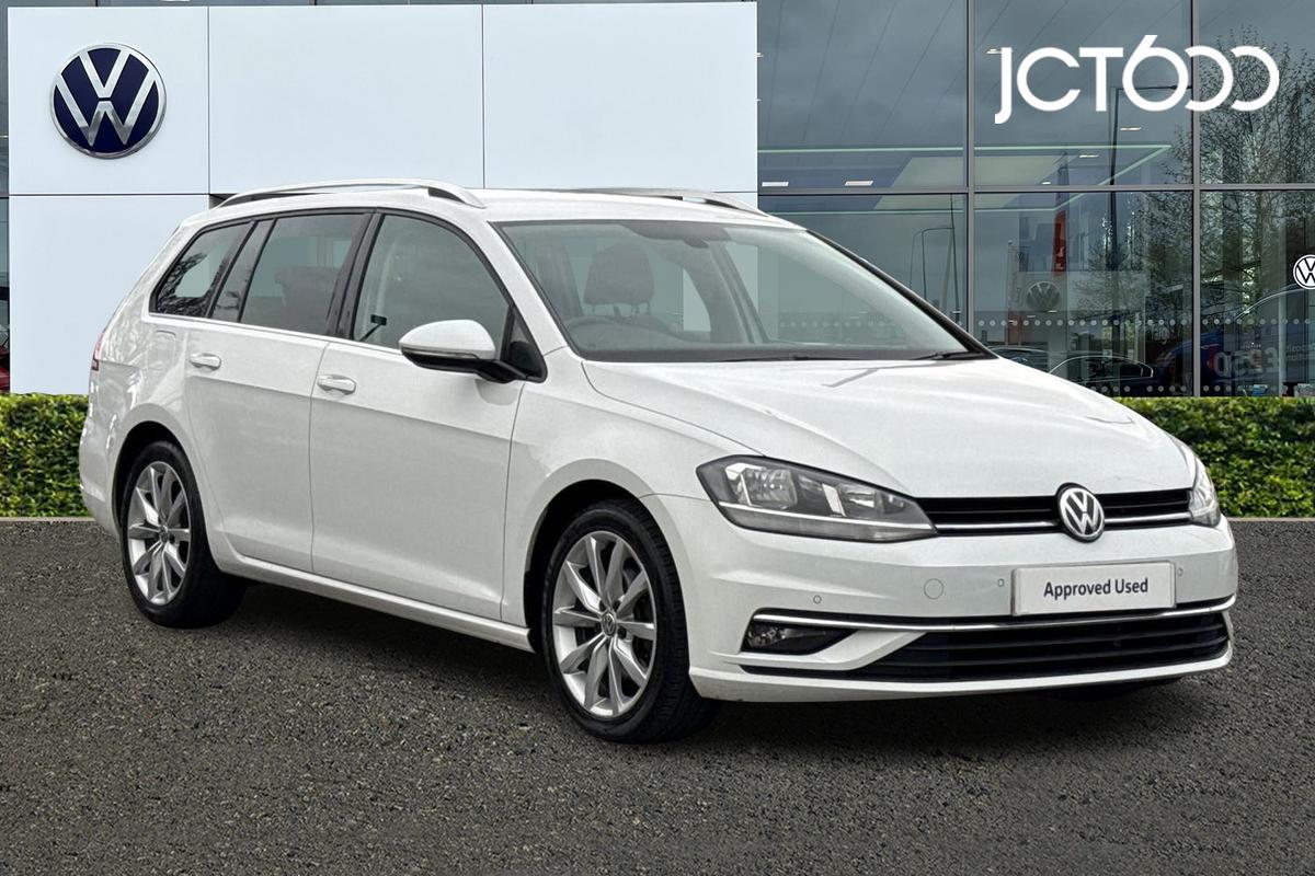 Main listing image - Volkswagen Golf Estate