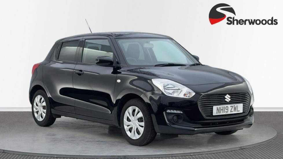 Main listing image - Suzuki Swift