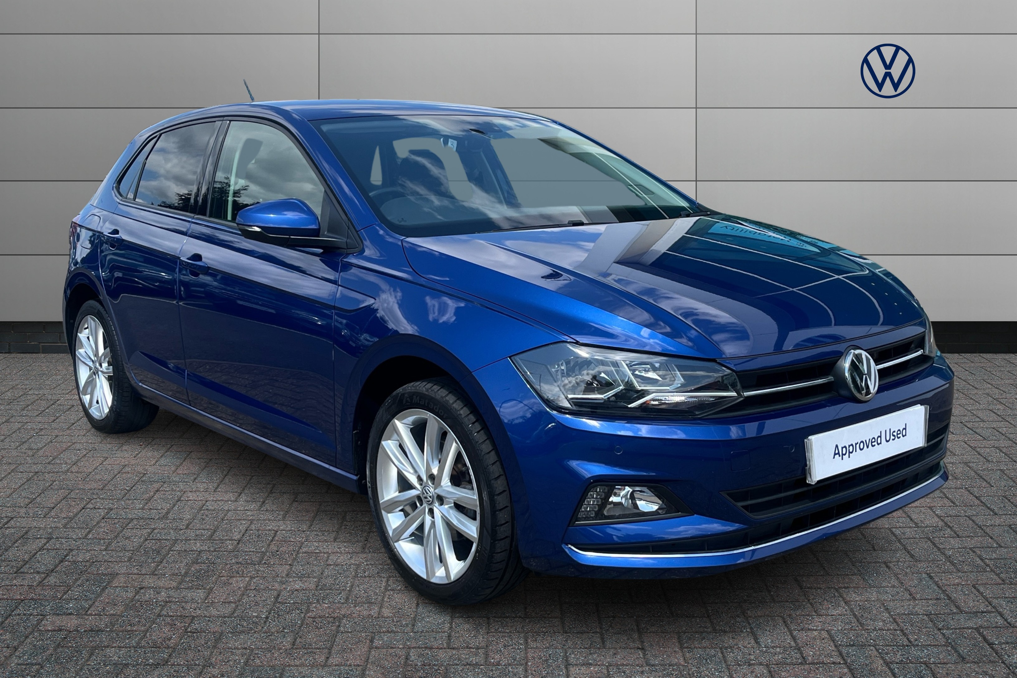 Main listing image - Volkswagen Polo