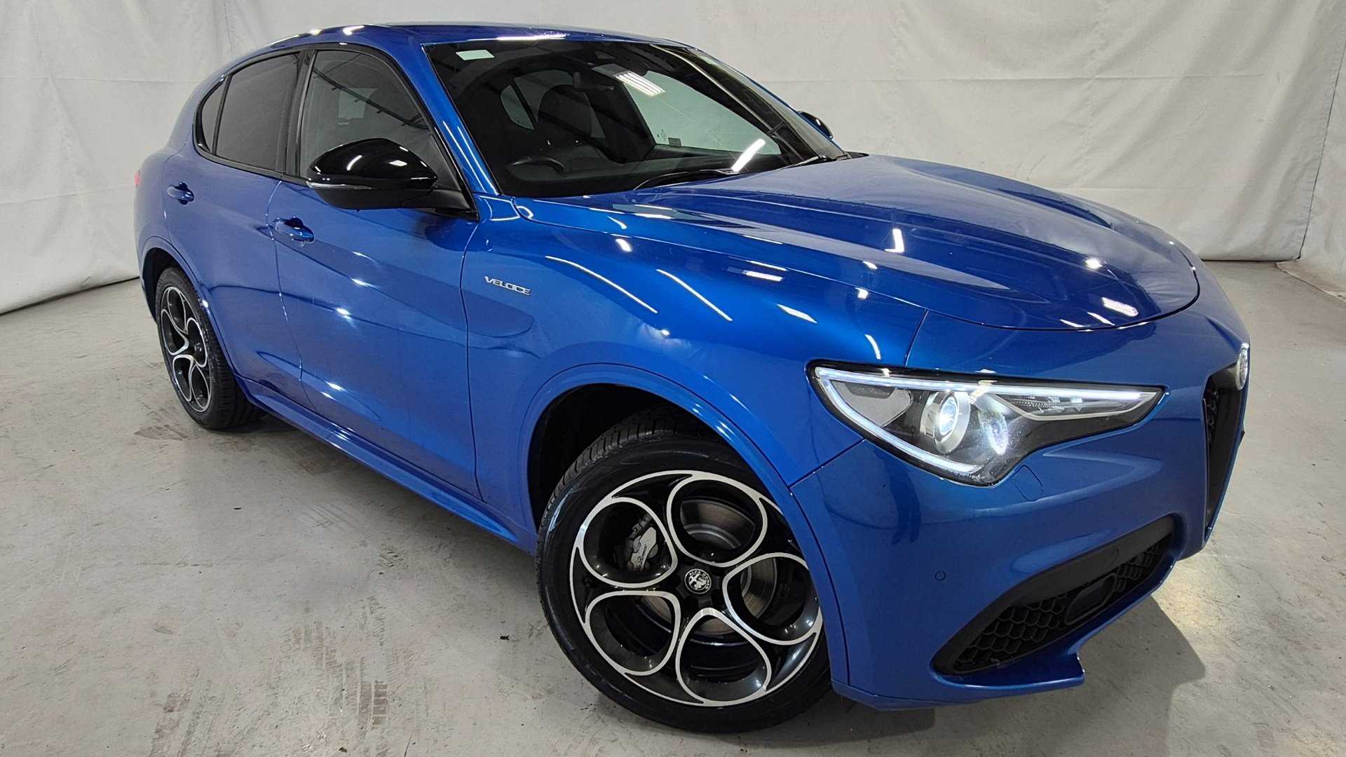 Main listing image - Alfa Romeo Stelvio