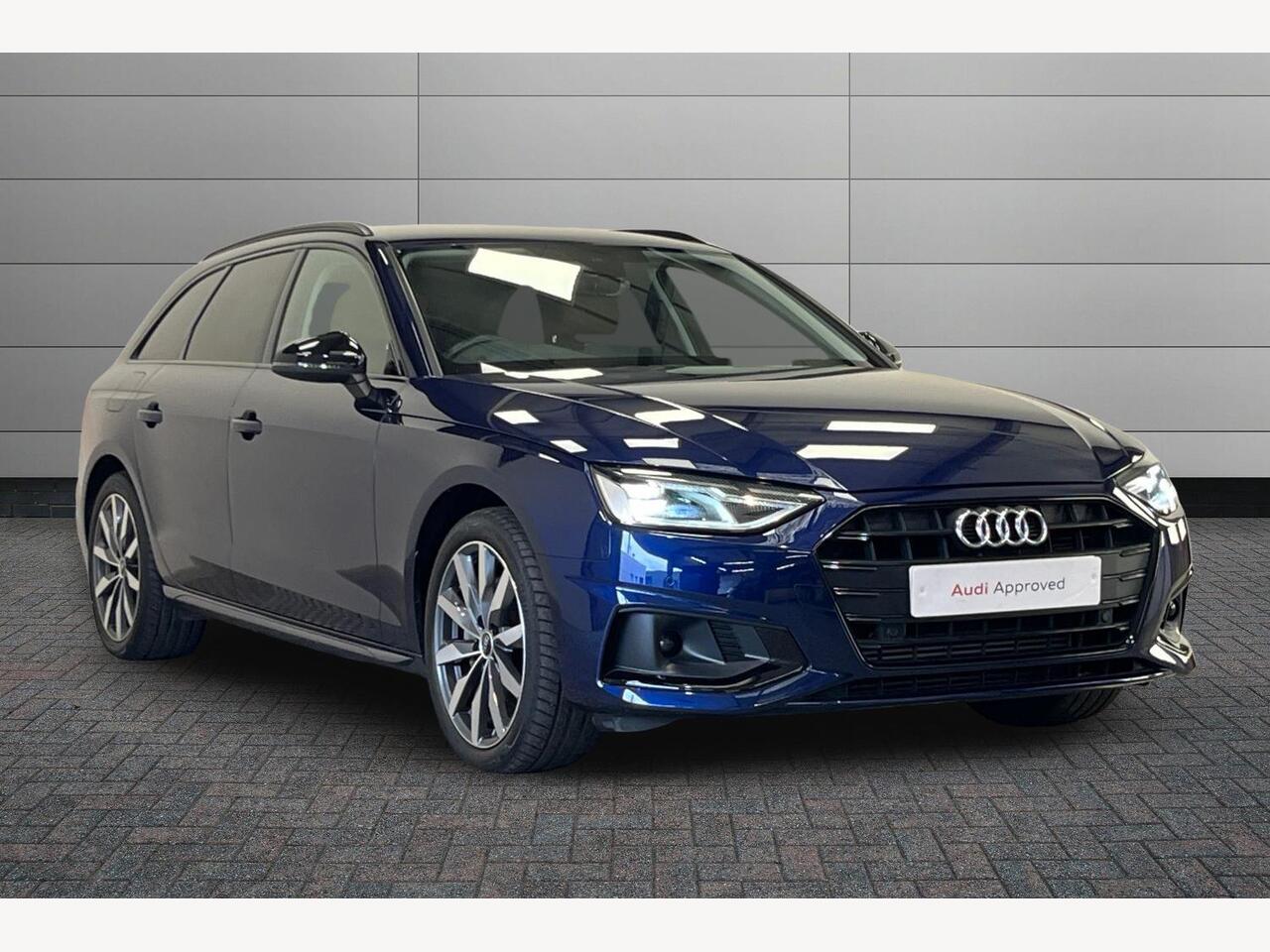 Main listing image - Audi A4