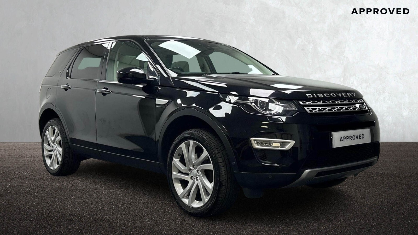 Main listing image - Land Rover Discovery Sport