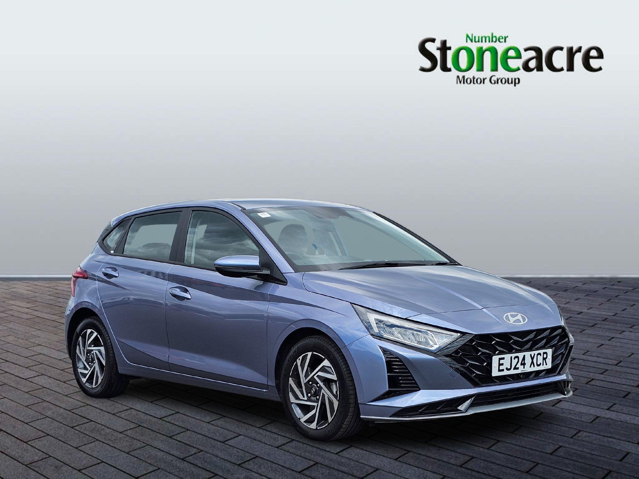 Main listing image - Hyundai i20