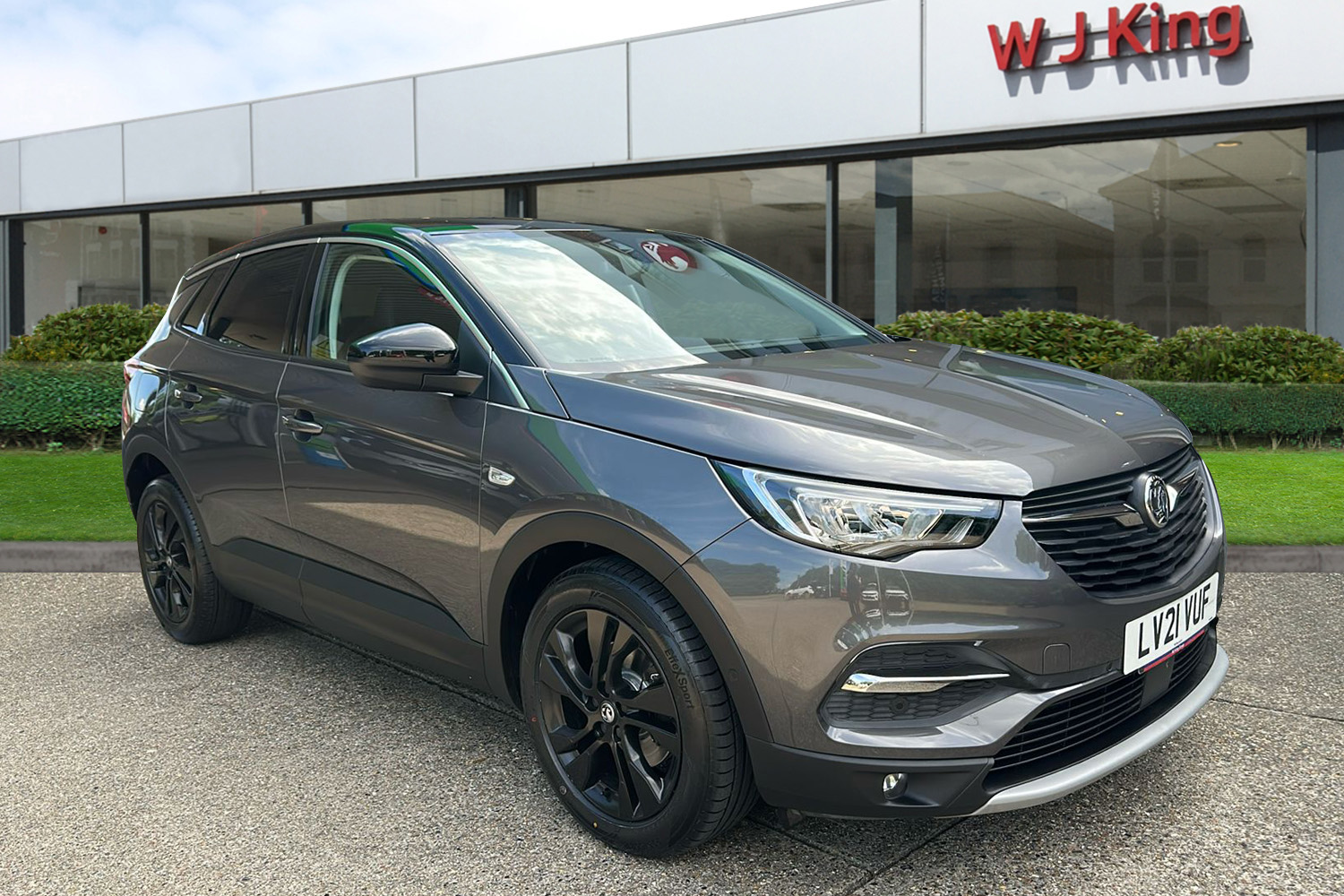 Main listing image - Vauxhall Grandland X