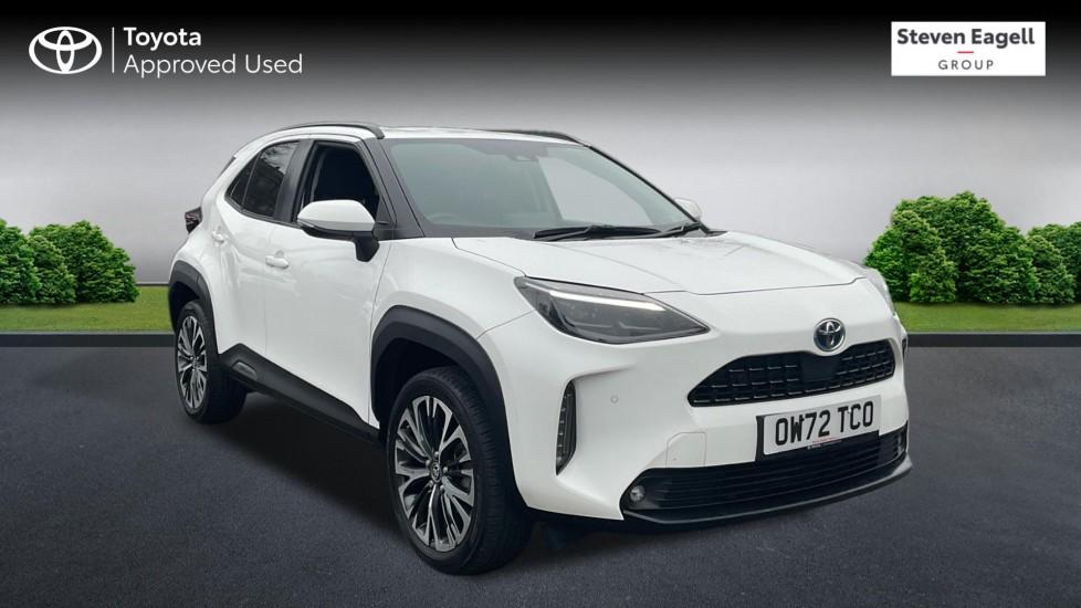 Main listing image - Toyota Yaris Cross