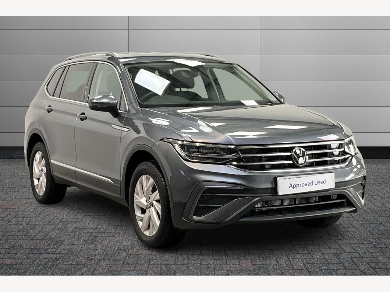 Main listing image - Volkswagen Tiguan Allspace