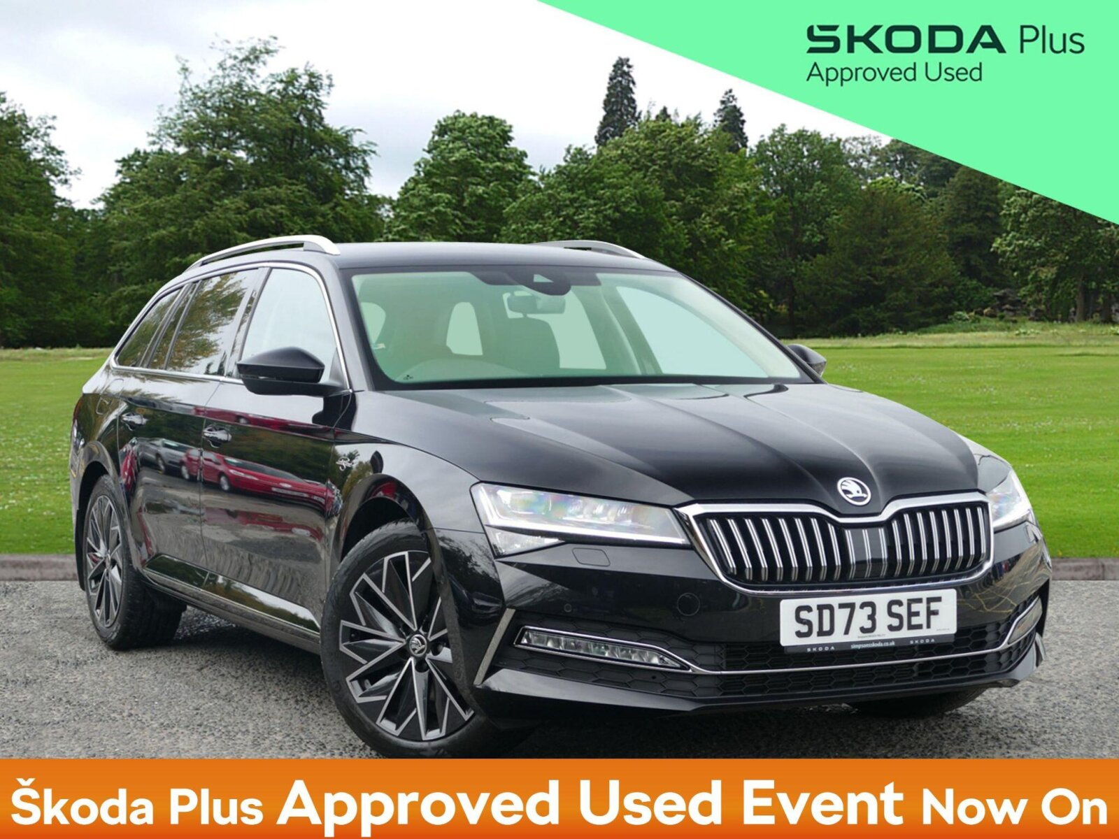 Main listing image - Skoda Superb Estate