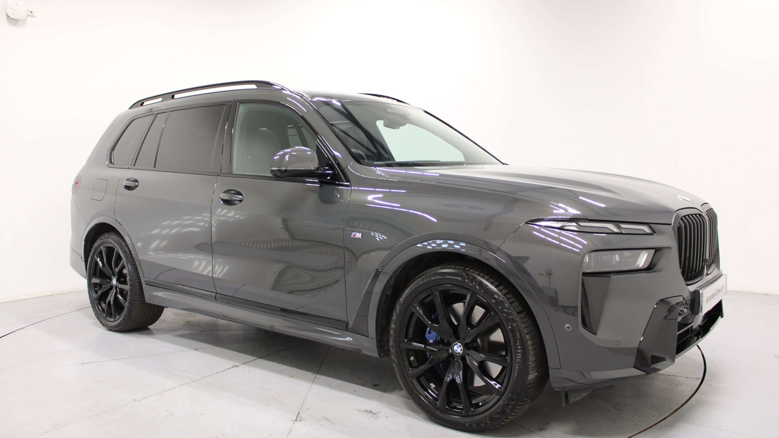 Main listing image - BMW X7