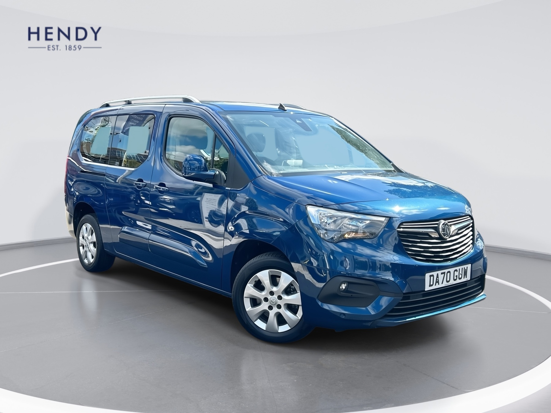 Main listing image - Vauxhall Combo Life