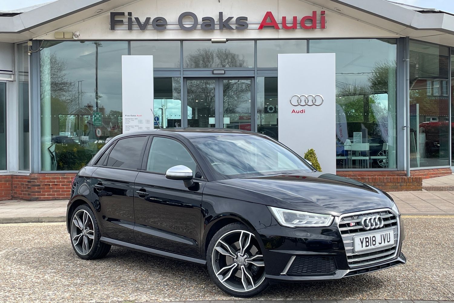 Main listing image - Audi S1