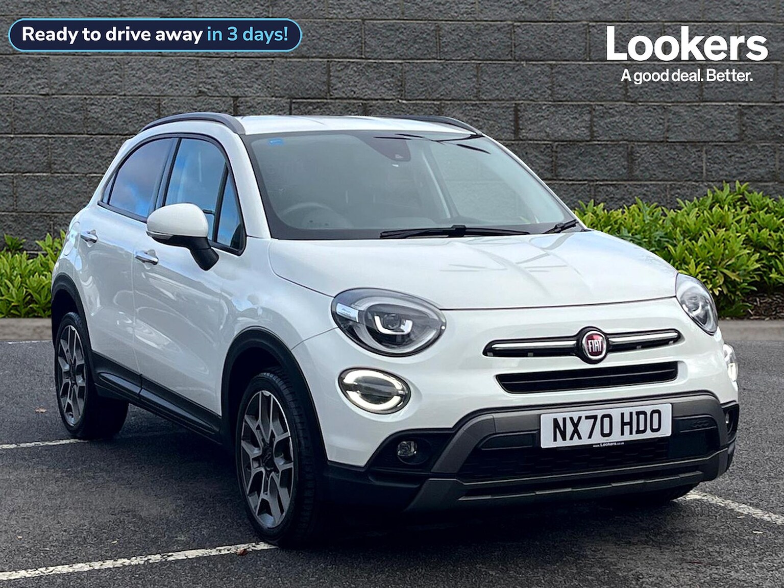 Main listing image - Fiat 500X