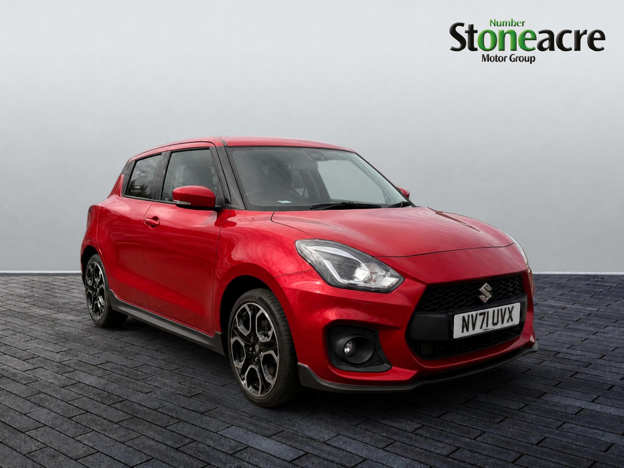 Main listing image - Suzuki Swift