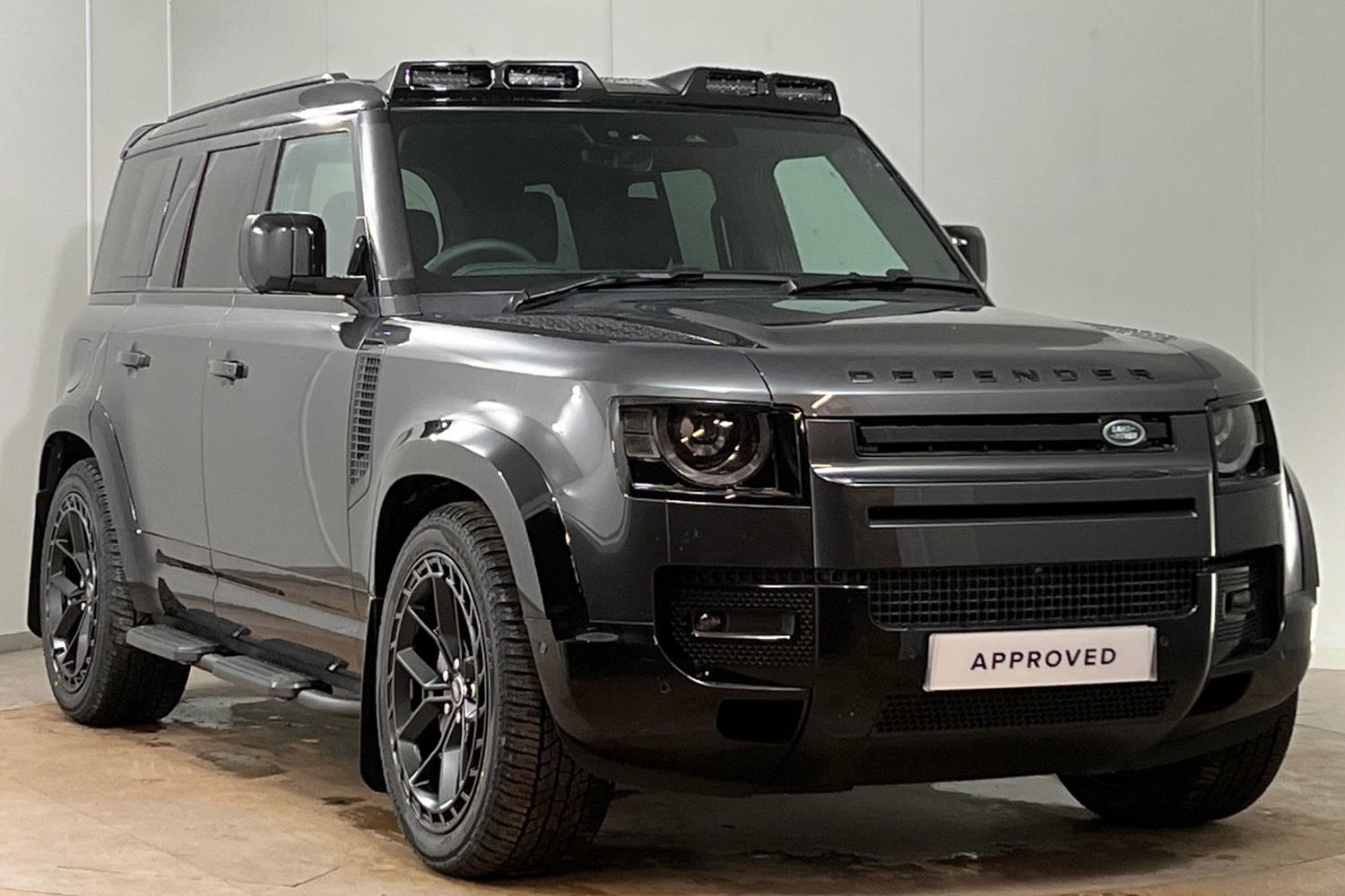 Main listing image - Land Rover Defender