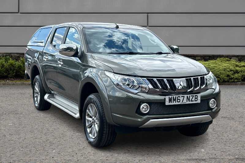 Main listing image - Mitsubishi L200