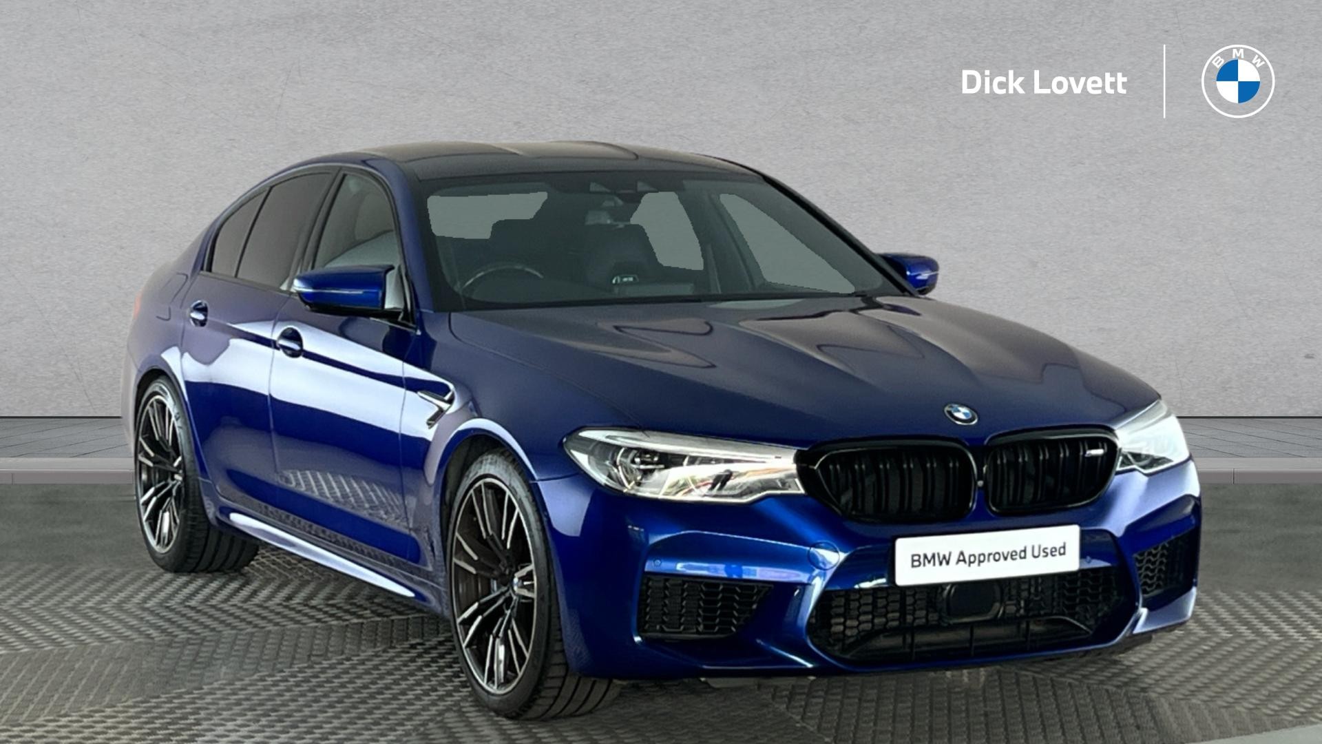 Main listing image - BMW M5