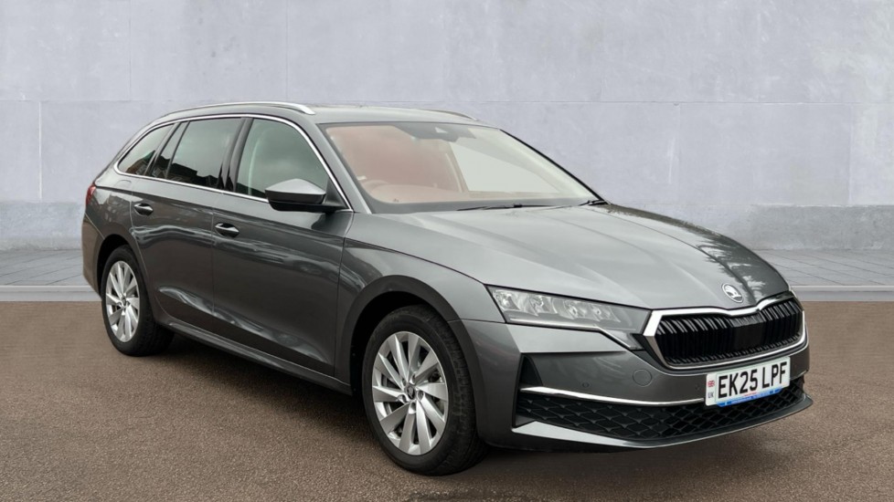 Main listing image - Skoda Octavia Estate