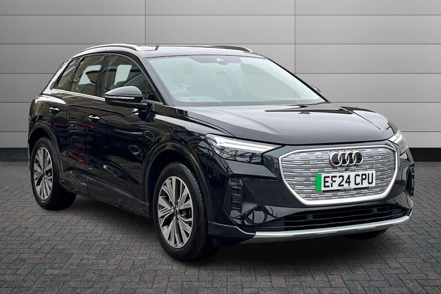 Main listing image - Audi Q4