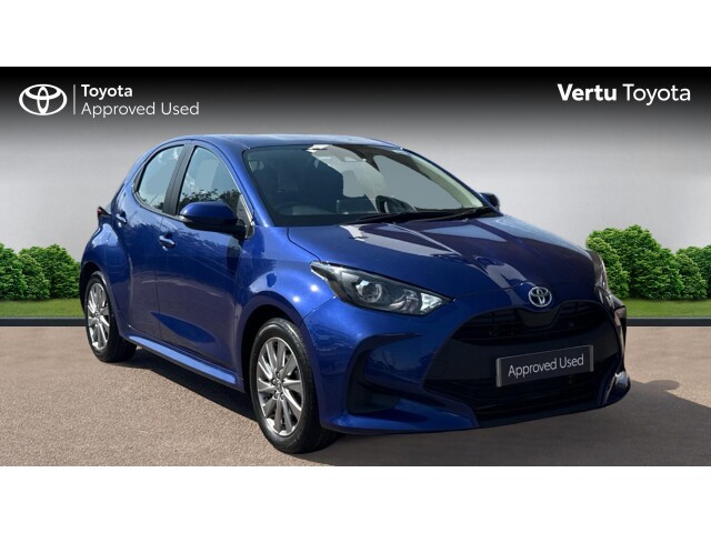 Main listing image - Toyota Yaris