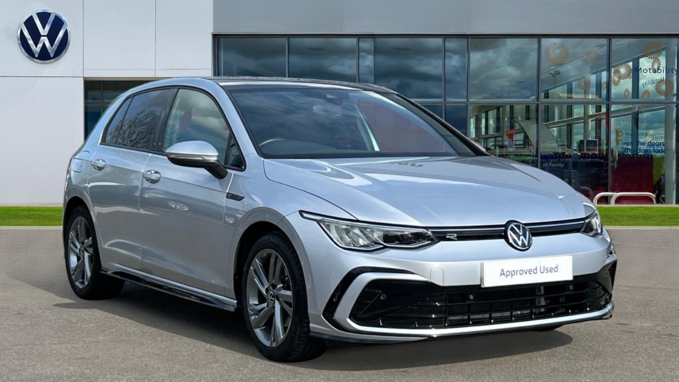 Main listing image - Volkswagen Golf