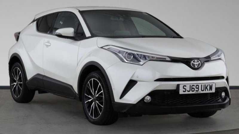 Main listing image - Toyota C-HR