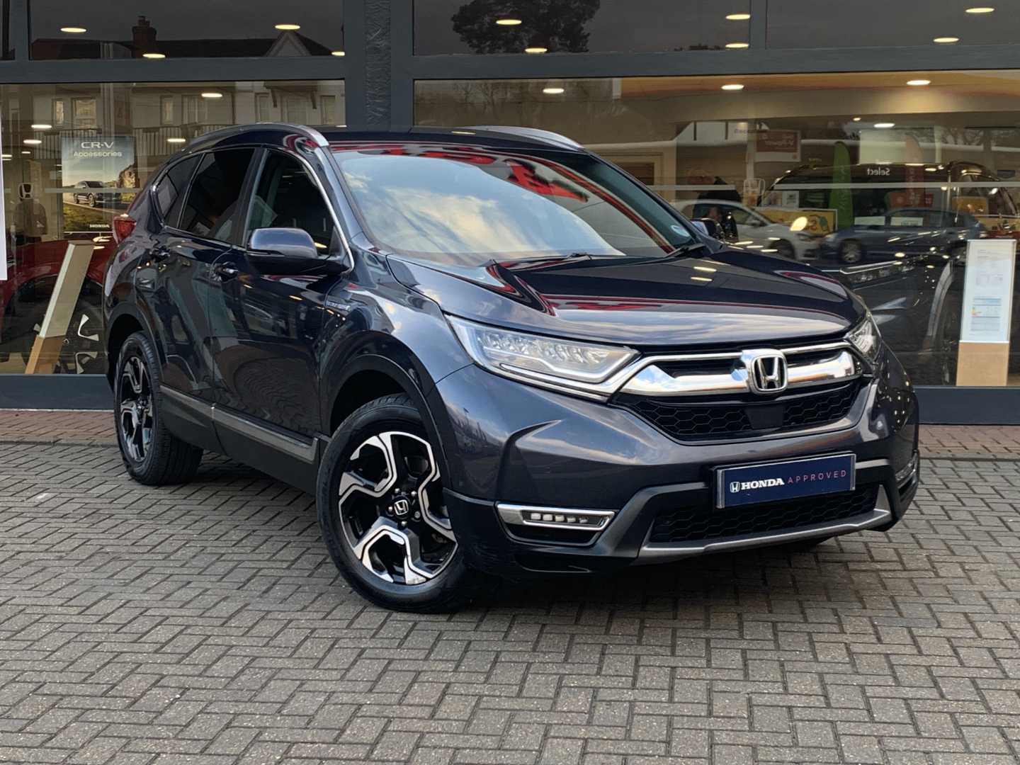 Main listing image - Honda CR-V