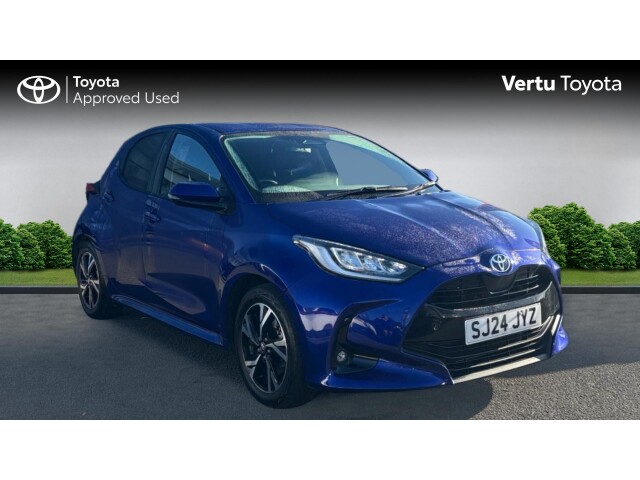 Main listing image - Toyota Yaris