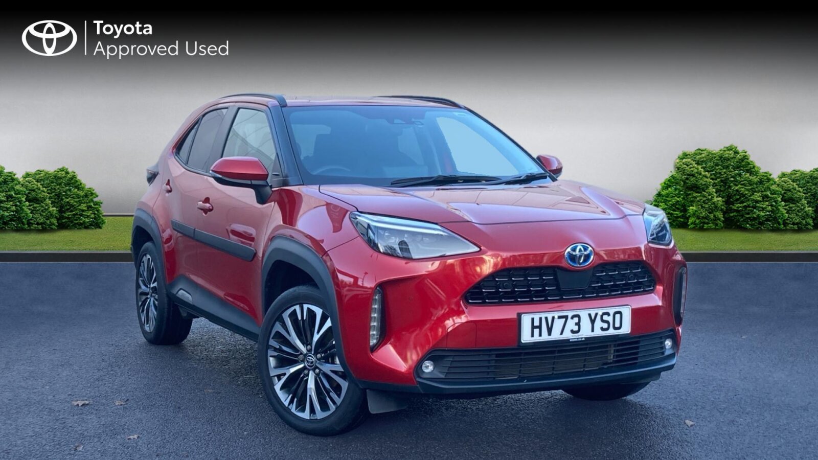 Main listing image - Toyota Yaris Cross