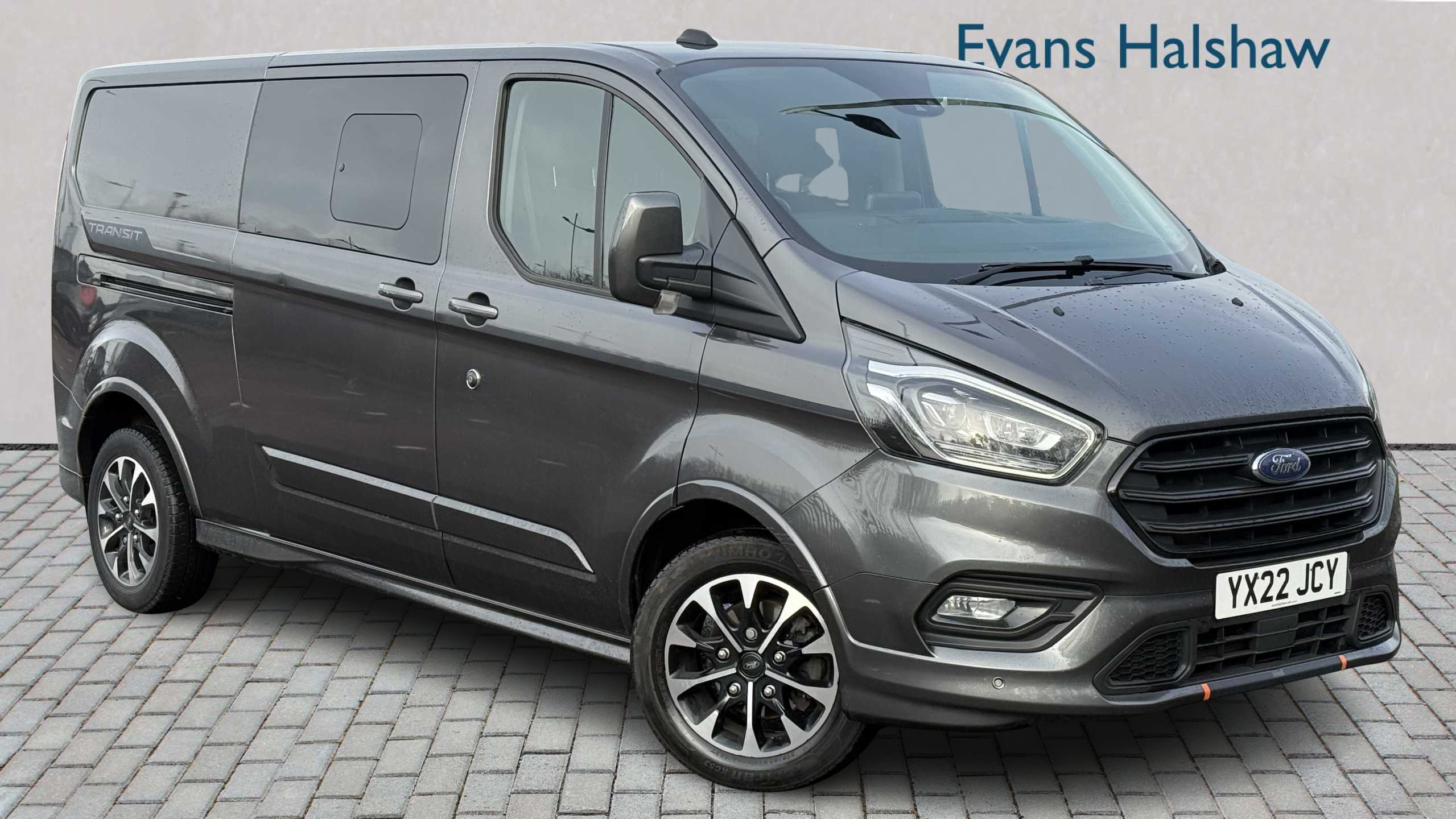 Main listing image - Ford Transit Custom