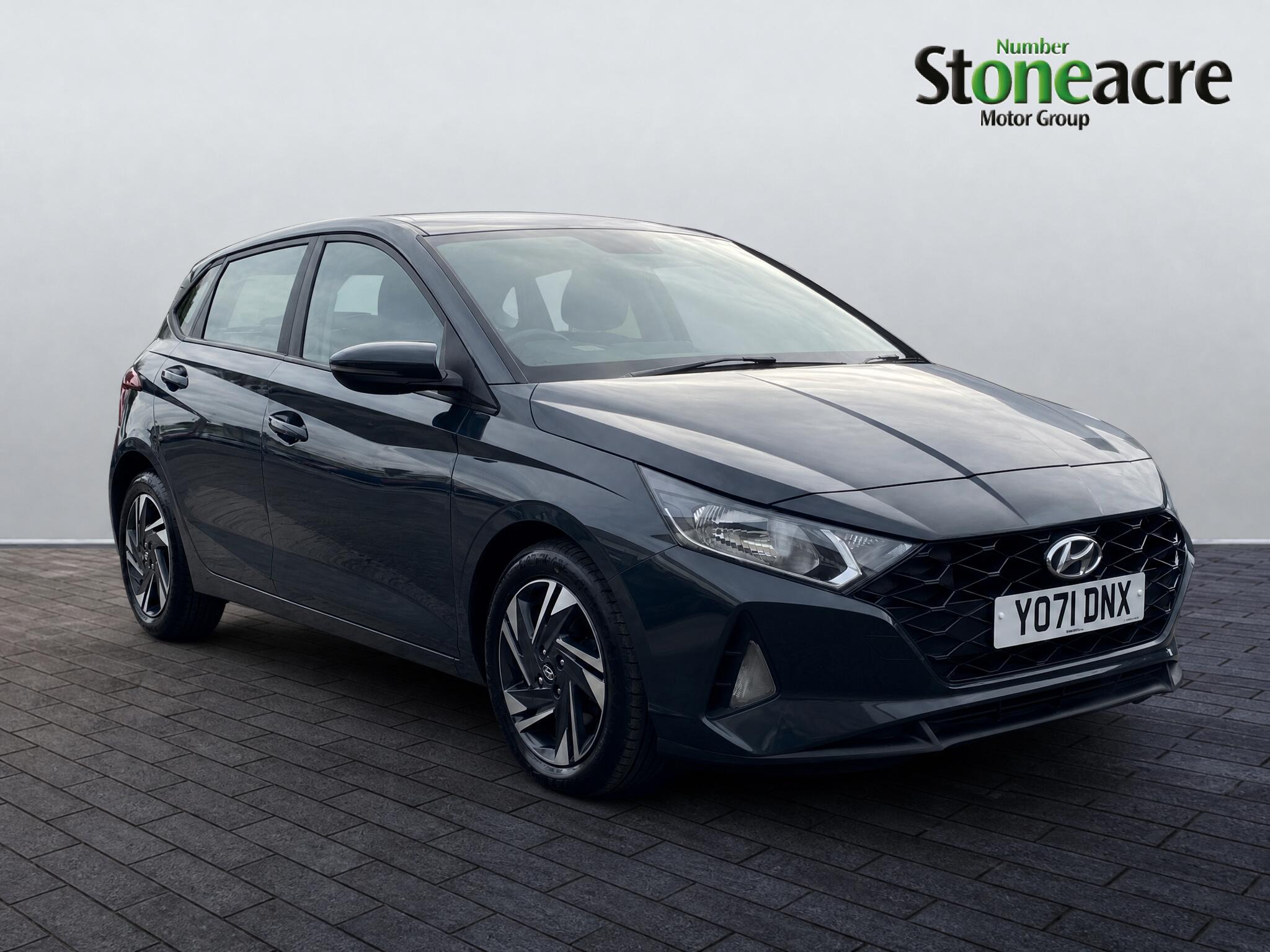 Main listing image - Hyundai i20