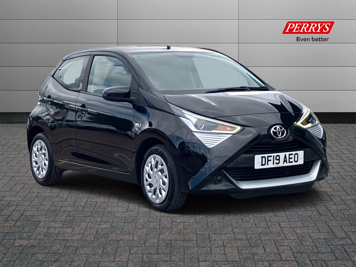 Main listing image - Toyota Aygo