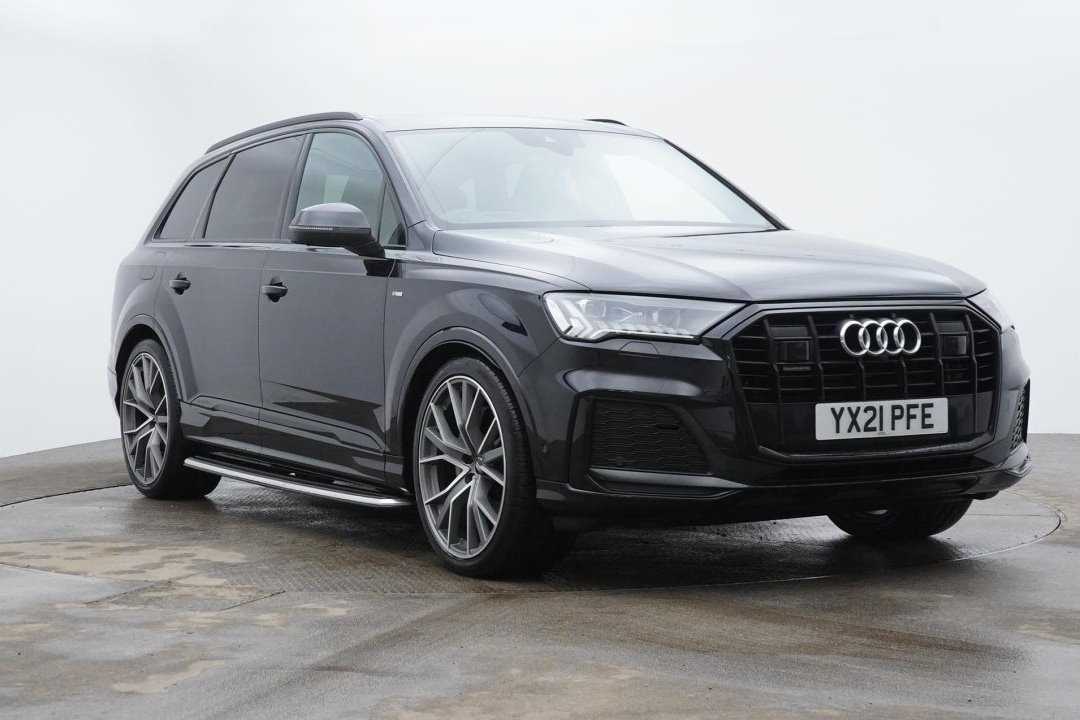 Main listing image - Audi Q7