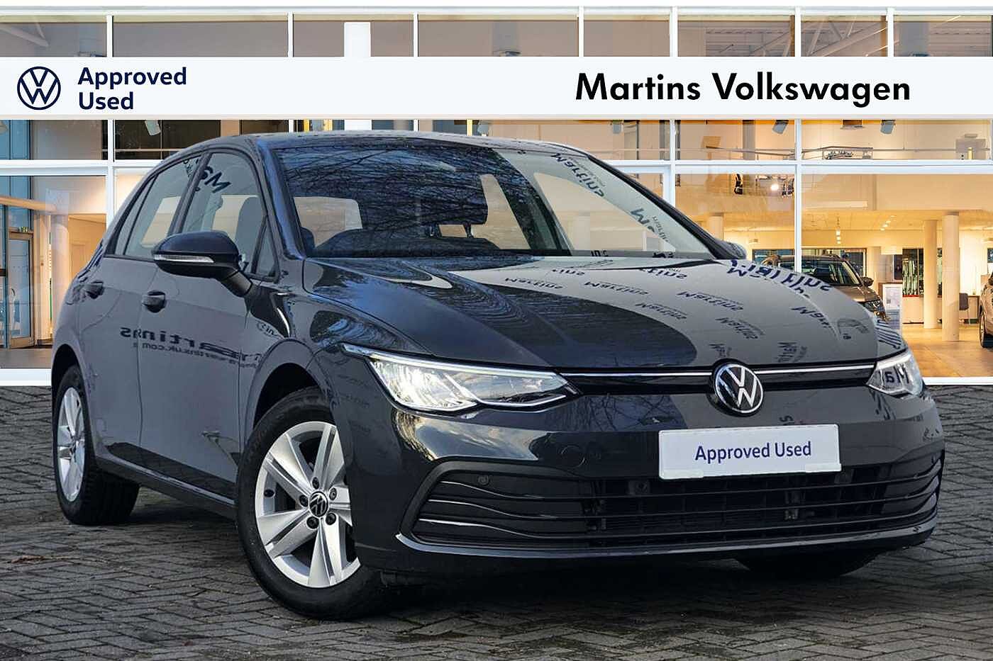 Main listing image - Volkswagen Golf