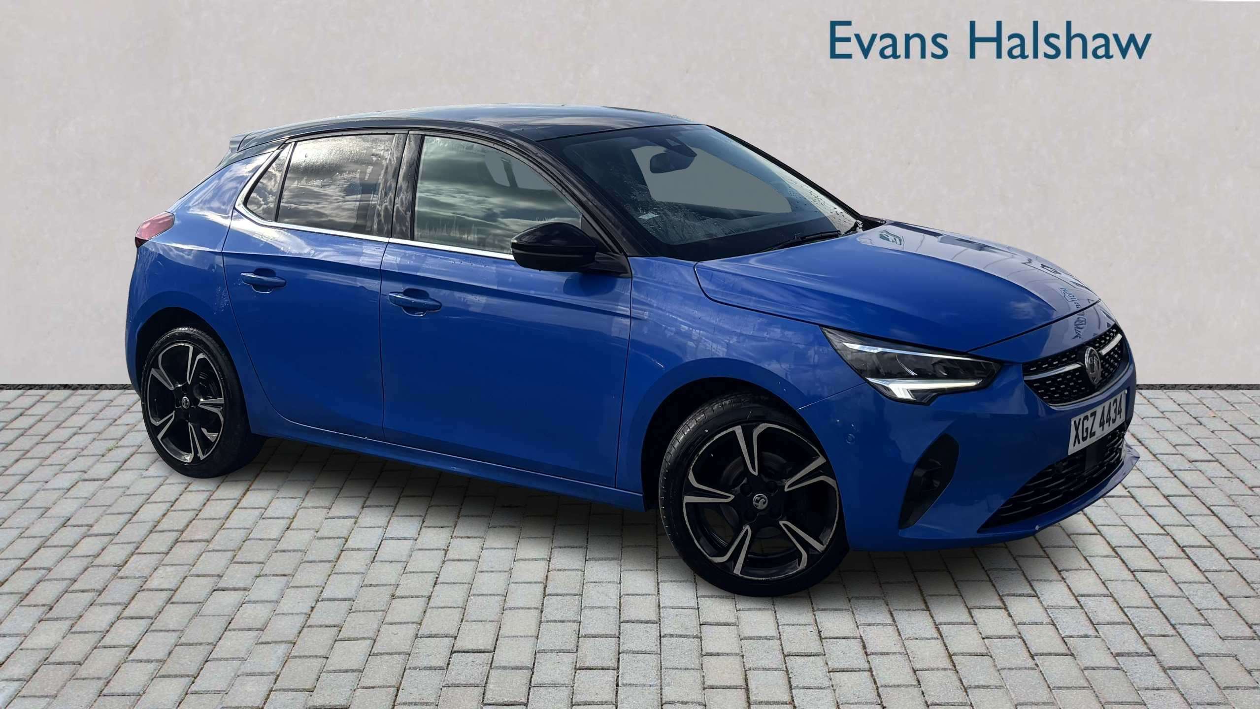 Main listing image - Vauxhall Corsa