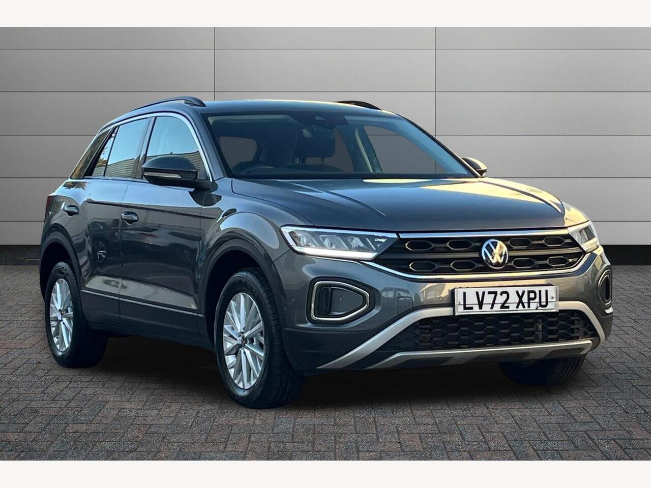 Main listing image - Volkswagen T-Roc