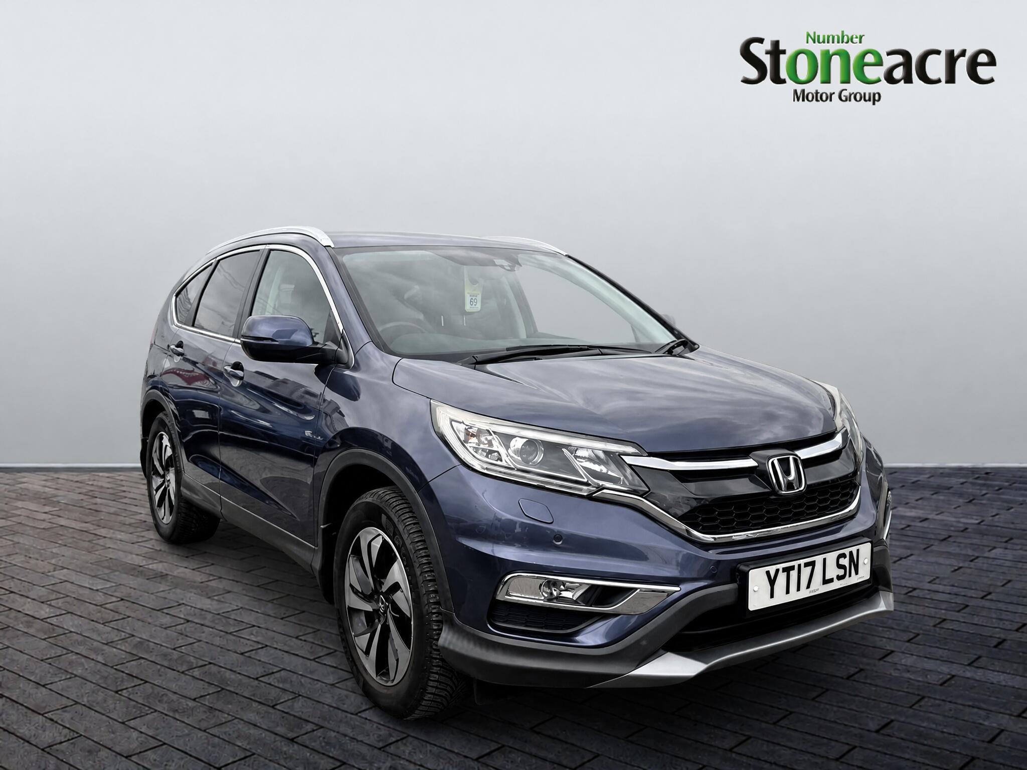 Main listing image - Honda CR-V