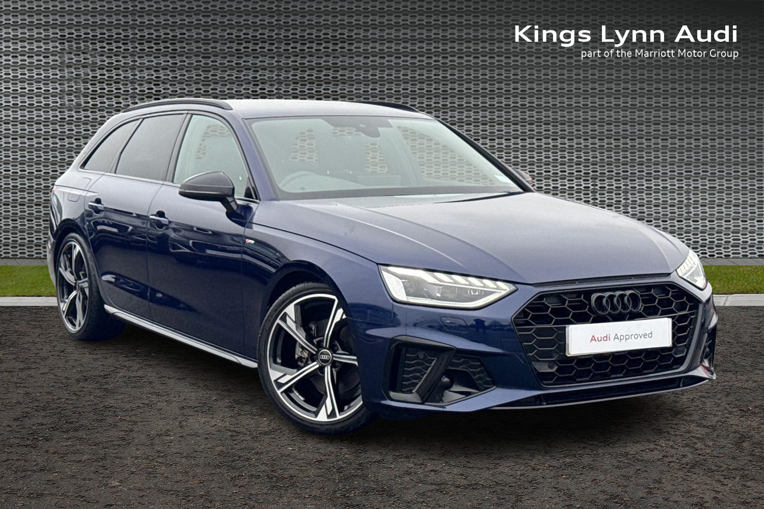 Main listing image - Audi A4 Avant